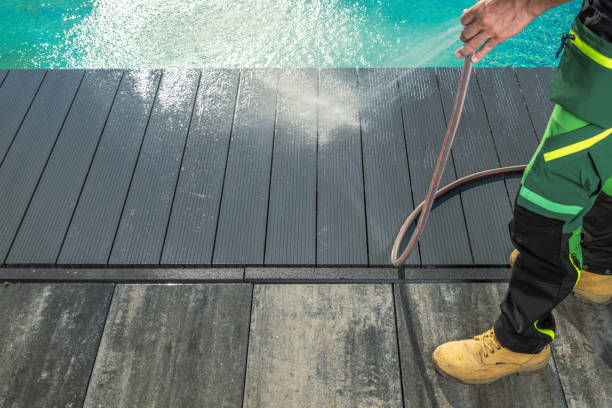 Why Choose Our Certified Pressure Washing Experts for Your Project Needs in Brookfield, IL?